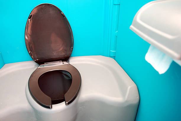 Portable Toilet Options We Offer in Lone Grove, OK